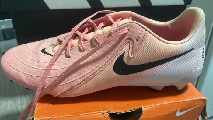 Chuteira de campo Nike