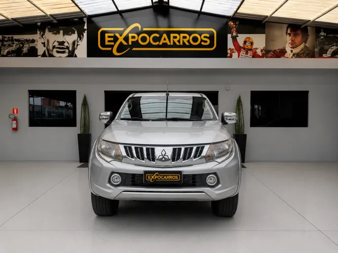 Mitsubishi L200 Tri. S.urban HPE-S 2.4 4X4 Die. AUT 2018