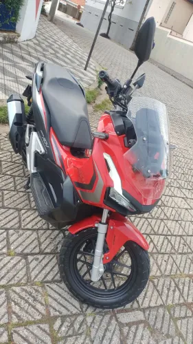 Honda 150 ADV 24/24 baixa km
