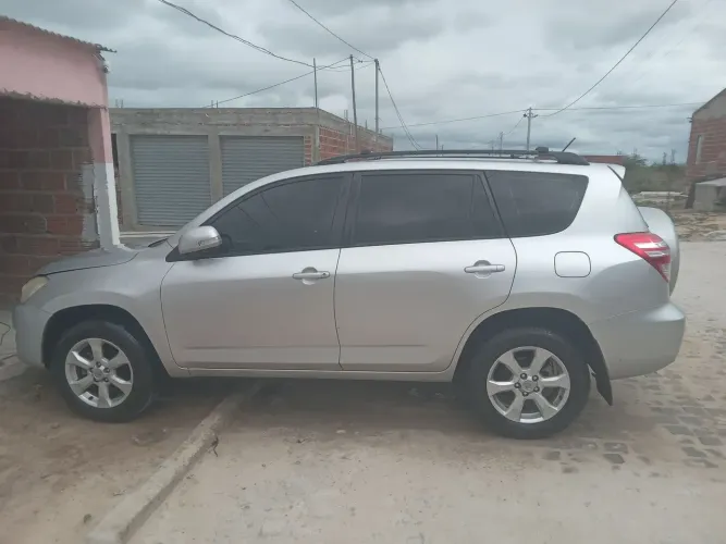 Toyota RAV4 2.4 4X4 16V 170cv Aut. 2009