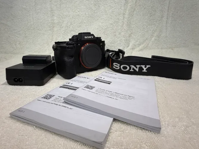 Vendo Sony Alpha A1 + ou - 40 mil cliques 
