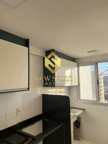 Apartamento- 2 quartos, 50m², 2 vagas, armários- Setor Cândida de Morais