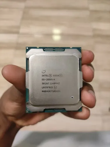 Processador xeon e5 2680 v4, novo nunca usei 