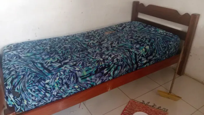 Cama de solteiro 