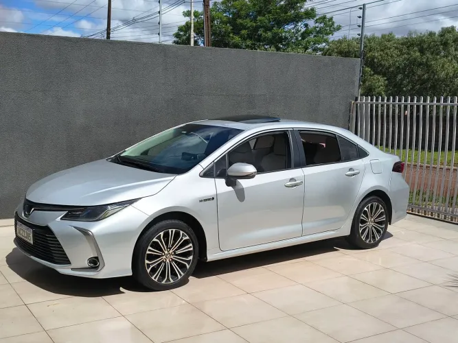 Toyota Corolla Altis Prem. Hybrid 1.8 Flex AUT 2023