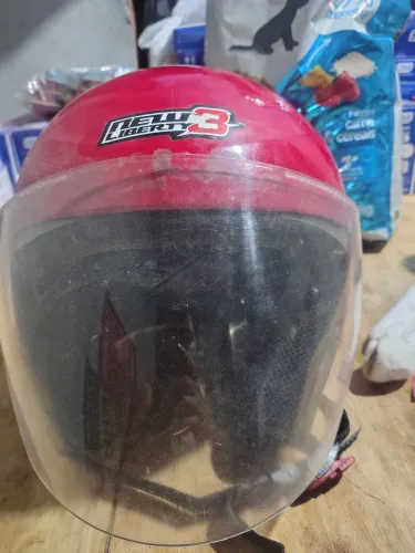 Capacete
