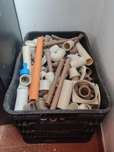 Hidráulica, Luvas, curvas e conexões 