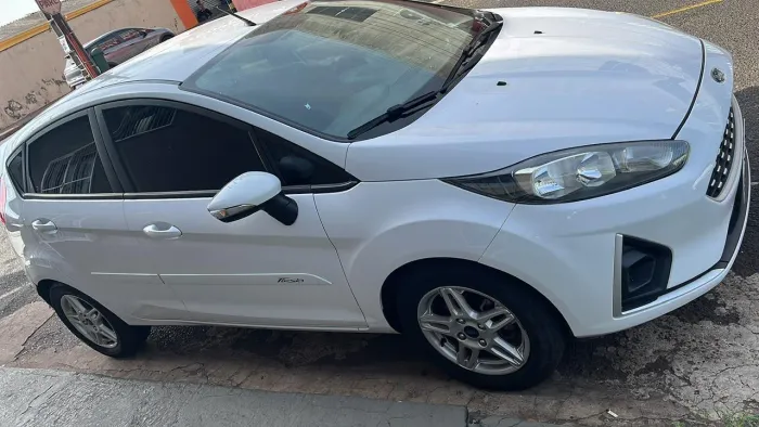 Ford Fiesta SEL 1.6 16V Flex Aut. 5P 2018