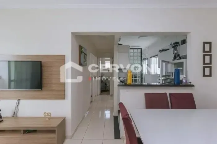 Imóvel para aluguel tem 55 metros quadrados com 2 quartos em Vila Ema - São José dos Campo
