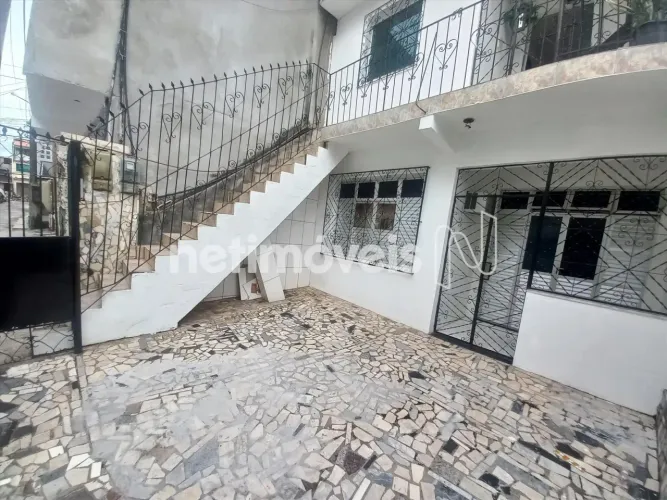 Apartamento 2 Quartos para Aluguel no Uruguai ( Cidade Baixa )