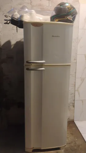 Geladeira Eletrolux