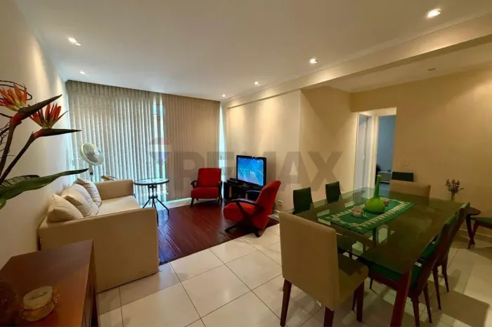 Apartamento à venda em Guarujá-SP
