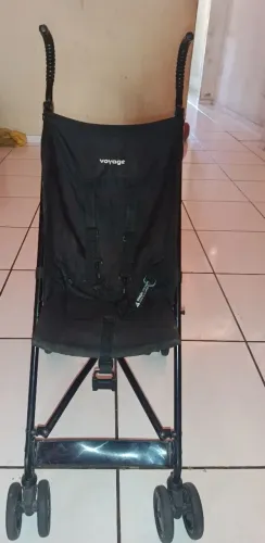 Carrinho de passeio de bebê voyage