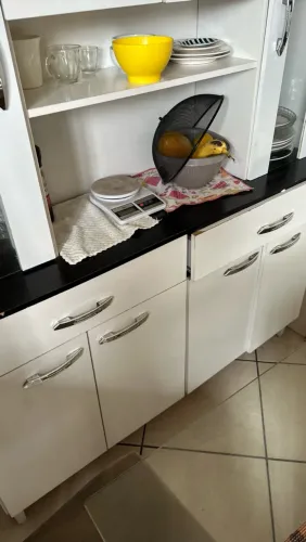 Vendo armário desmontado