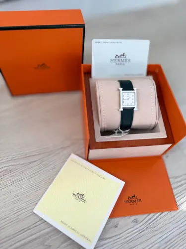 Relógio Feminino Hermes Couro Completo com caixa e documentos