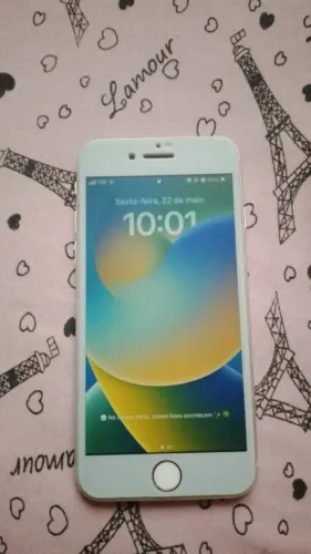 IPHONE 8