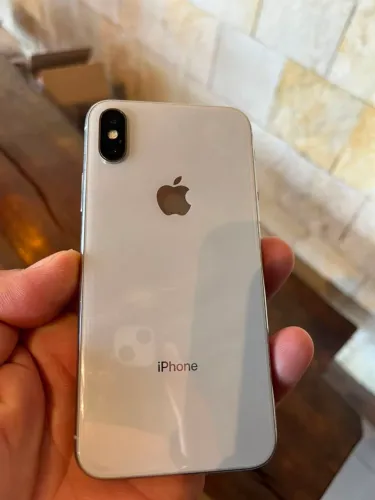iPhone X bem conservado