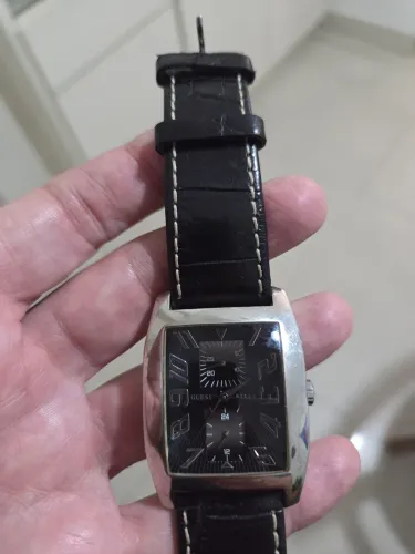 Relógio Guess Masculino Nunca Usado! Cronógrafo Caixa Tonneau Pulseira Couro Preto