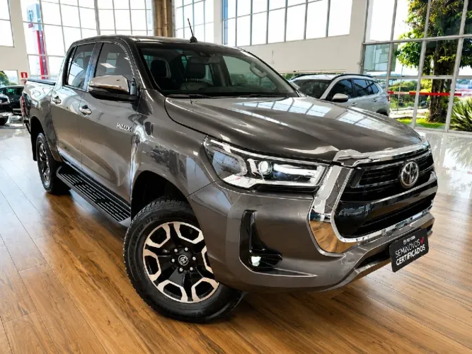 Toyota Hilux CD SRX 4X4 2.8 TDI 16V Diesel Aut. 2024