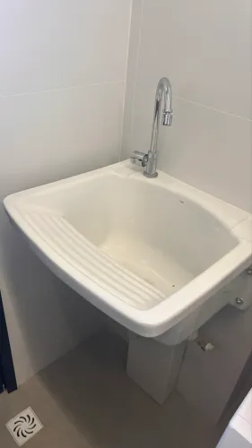 Tanquinho de Porcelana + Torneira