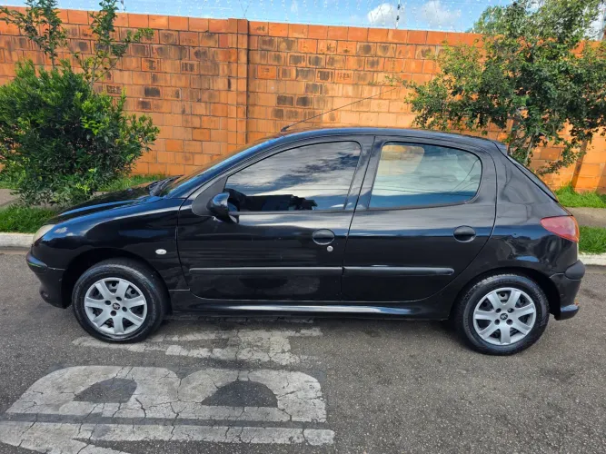 Peugeot 206 Sensation 1.4 Flex 8V 5P 2008