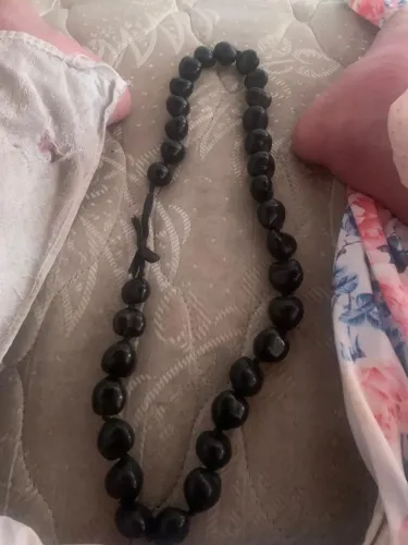 três colares a venda 