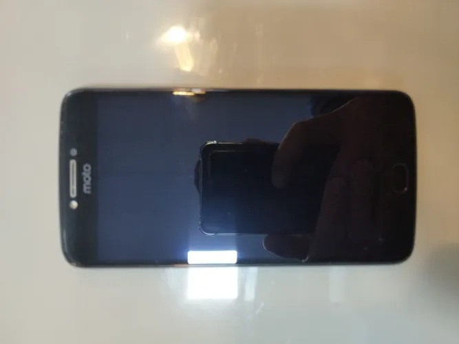 Celular - Motorola E4 Plus