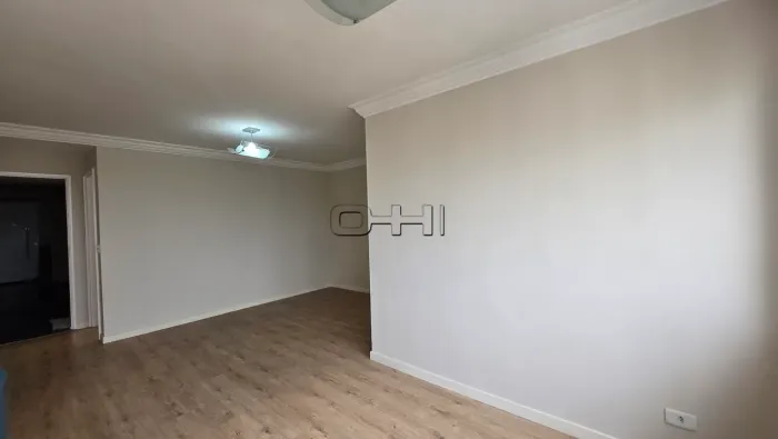 Locação · 2 dormitórios no Cond Edif Debret E Degas