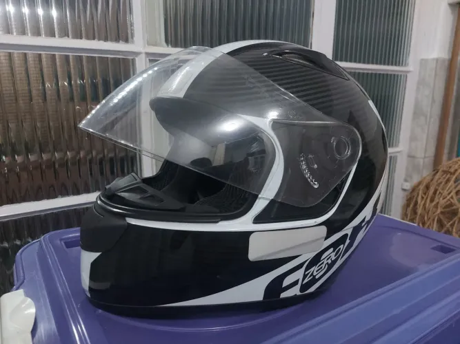 Capacete