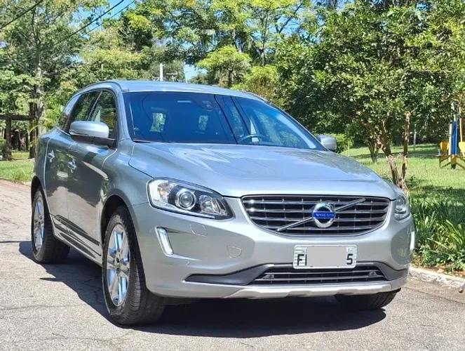 Volvo XC 60 2.0 T5 5P 2014