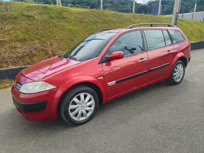 Renault Megane Grand Tour Dynam. Hi-flex 1.6 16V 2010