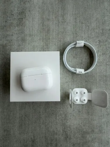 AirPods Pro 1 Apple original com carregador e case - Excelente Estado