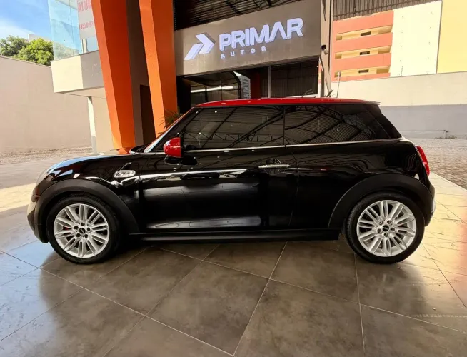 Mini Cooper S 2.0 Turbo 16V 3P Aut. 2016