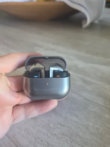 Fone Samsung Galaxy Buds 3 **Leia o Anuncio**