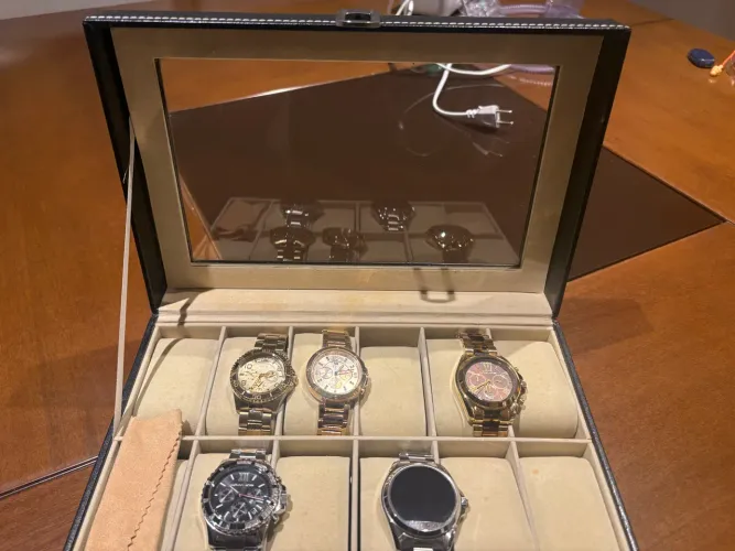 Relógios Michael Kors / Tommy/Guess