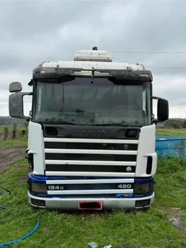 2000 CABINE Scania 124 G 420 leia o anuncio