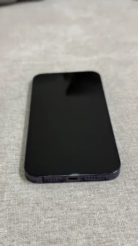 iPhone 14 Pro Max violeta 