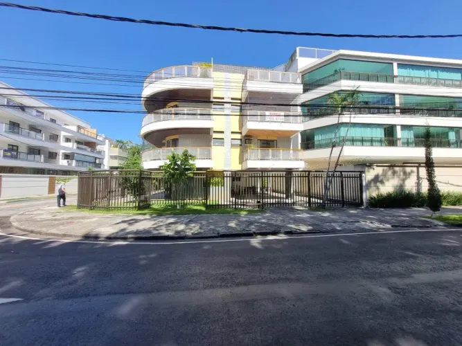 Cobertura para aluguel com 183 metros quadrados com 3 quartos