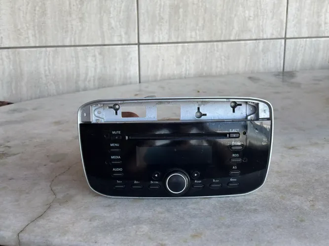 RÁDIO ORIGINAL FIAT PUNTO 2013