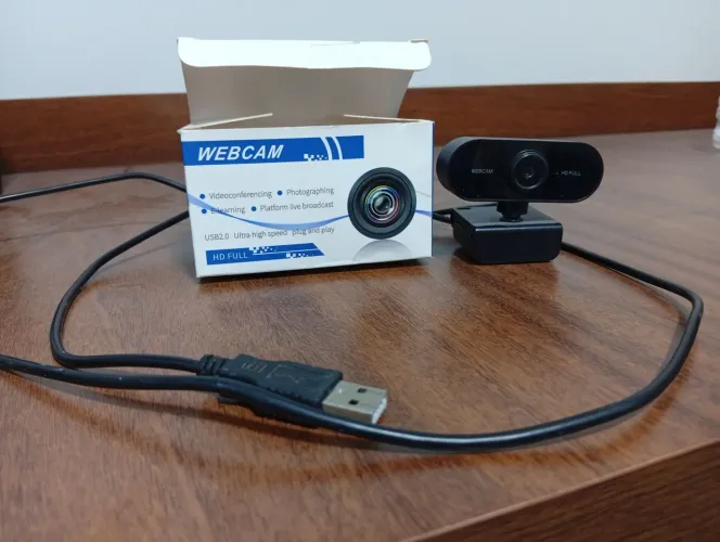 Webcam 1080p - Gira 360° (Usado/Perfeito Estado)