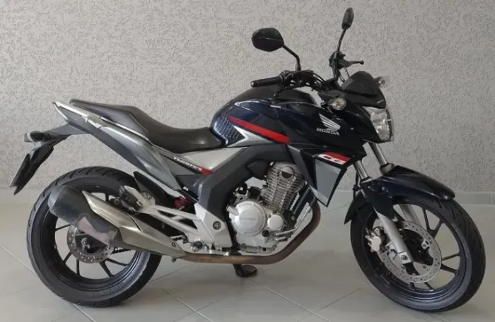 HONDA CB 250 TWISTER 2018 IMPECAVEL