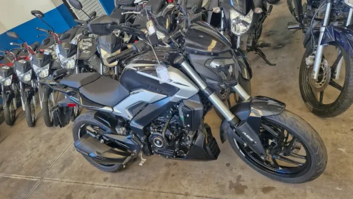 Bajaj Dominar 250cc 2025