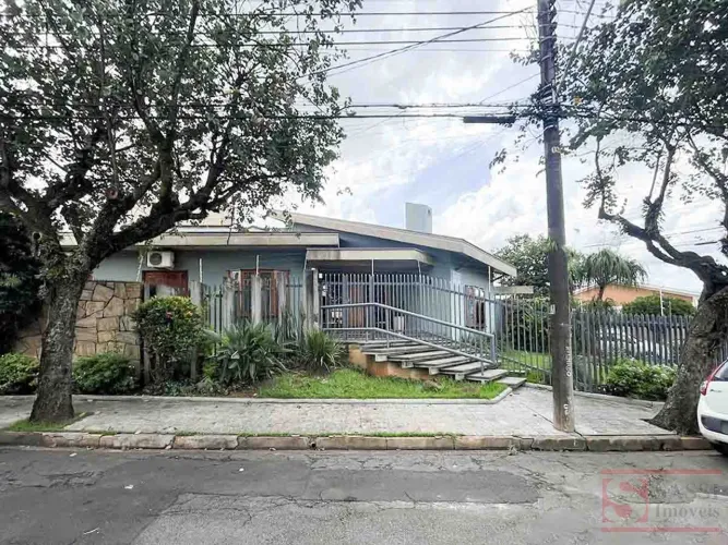 Casa em JARDIM PIRATININGA