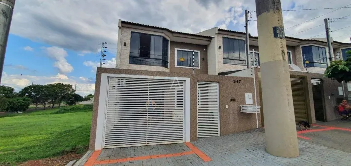 Sobrado 3 quartos sendo 1 suíte à venda no Bairro PACAEMBU em CASCAVEL por R$ 800.000,00