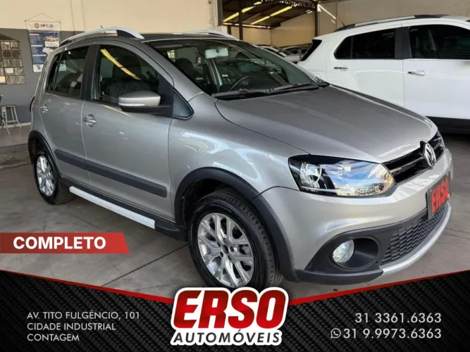 Volkswagen Crossfox 1.6 MI Total Flex 8V 5P 2013
