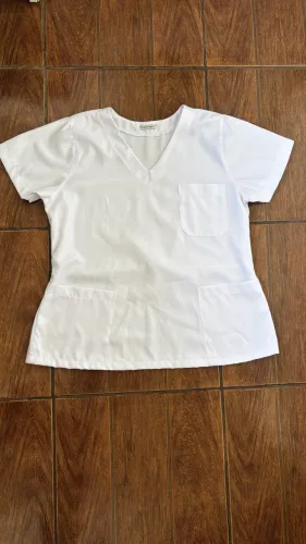 Conjunto Pijama Hospitalar Branco