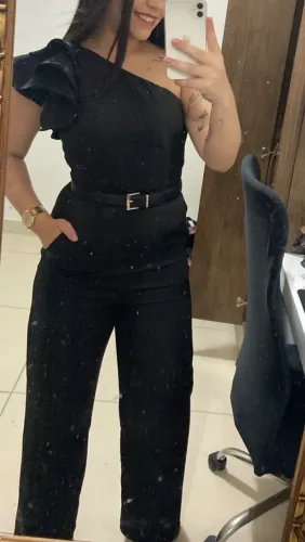 Macacão preto em alfaiataria