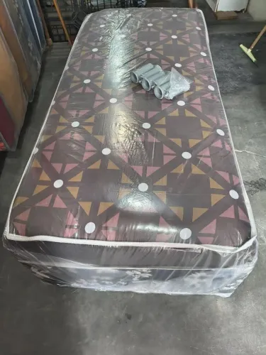 CAMA BOX SOLTEIRO ESPUMA D28 NOVA $350 ENTREGO 