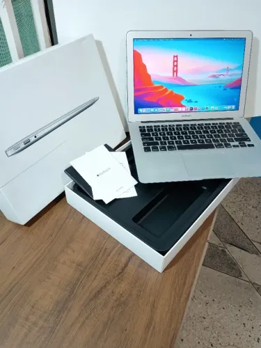 MacBook Air 2017 Na Caixa