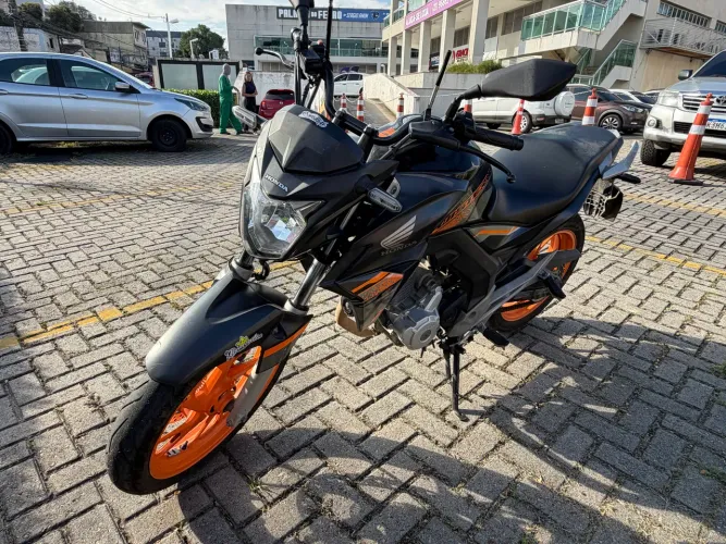 HONDA CB TWISTER 250cc OPORTUNIDADE!!!